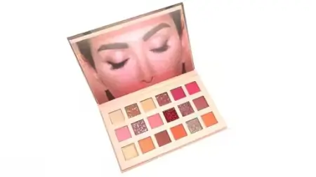 18 Color Eyeshadow & Makeup Brush Combo Kit – Multi Shade Set ( default, Standard )